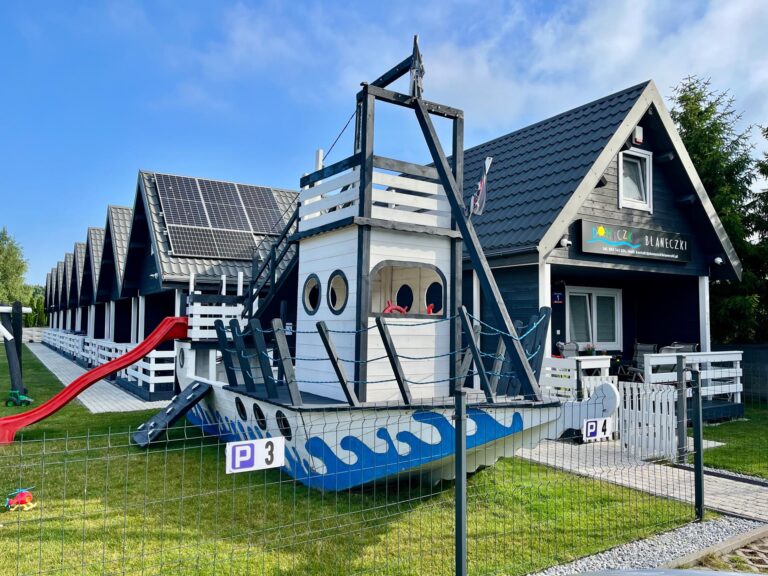 Domeczki Blaneczki - domki w Wiciu nad morzem